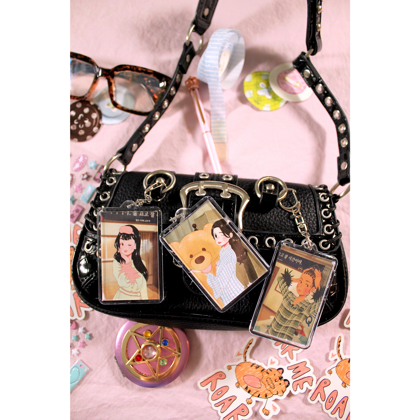 Katseye Photo Card Keychain Packs